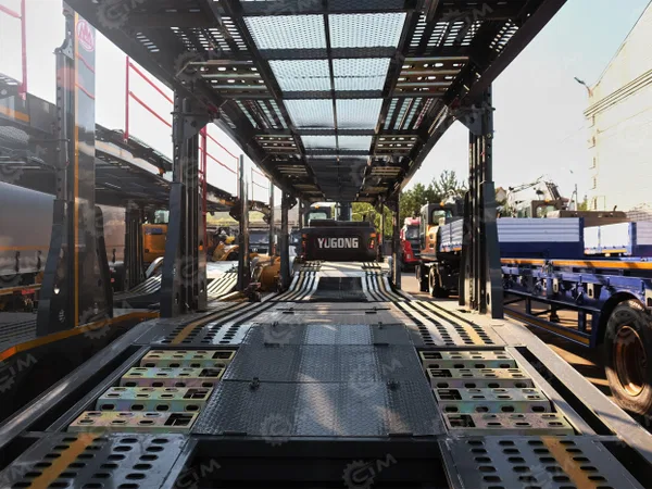 Полуприцеп автовоз на 8 автомобилей LUXUDA 2 оси FUWA (пневмоподвеска)