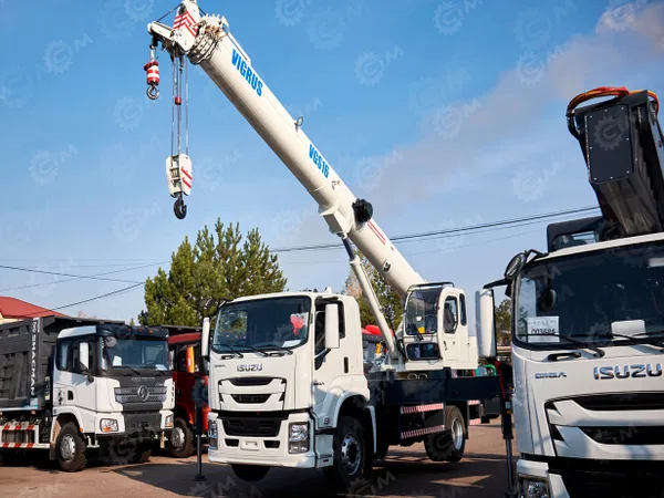 Автокран на шасси ISUZU 4x2 151кВт VIGRUS VGS16 гп 16т 5 секций 36,6м