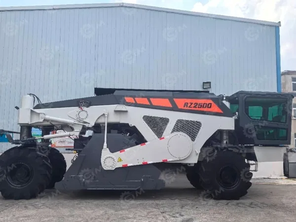 Стабилизатор грунта (Ресайклер) REMA RZ2500