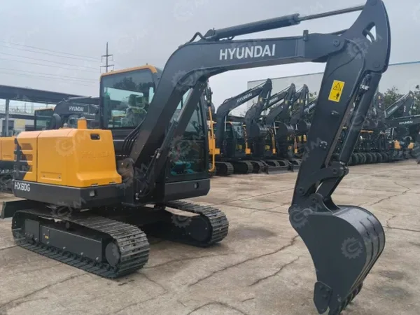 Экскаватор гусеничный HYUNDAI HX60G ковш 0,25м3, общая масса 5,8т, дв Yanmar