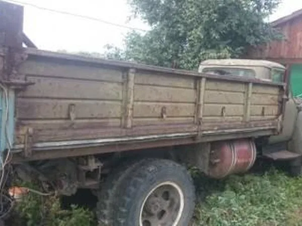 Бортовой грузовик ГАЗ 53