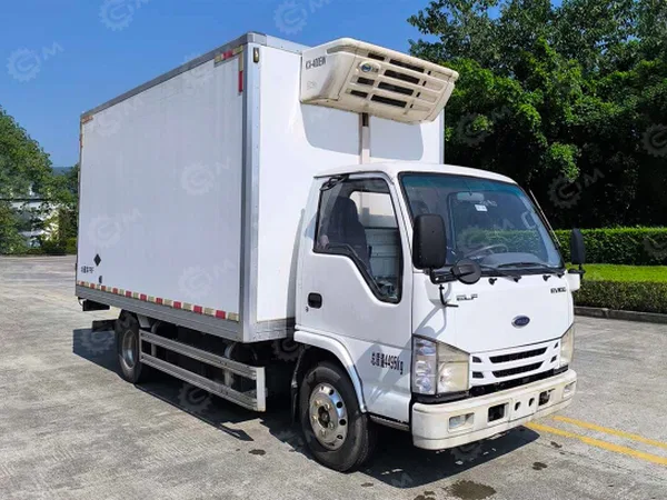 Фургон рефрижератор на шасси ISUZU 4х2 электрический дв 110kw гп 1,5т (фургон 4095х2100х2100, холодильная установка Carrier Citimax D5)