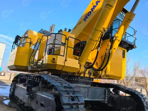 Гусеничный экскаватор KOMATSU PC2000-11R ковш 12-14м3