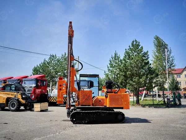 Сваебойная установка на гусеничном ходу VIGRUS VGR800