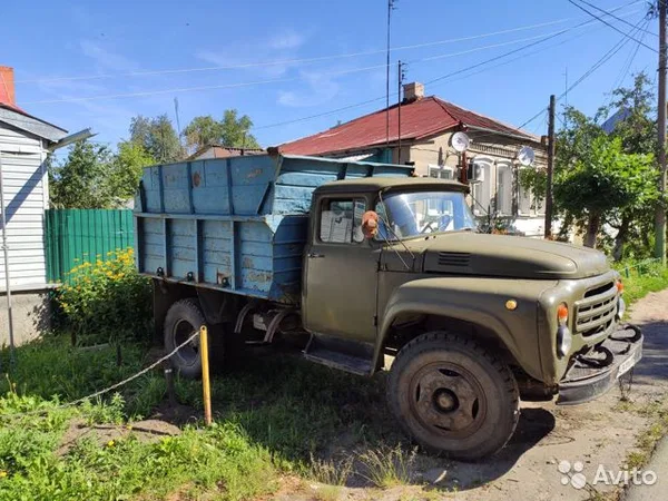 Самосвал ЗИЛ