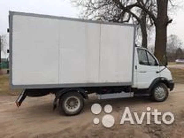 Промтоварный фургон ГАЗ 2818 Валдай