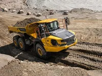 Шарнирно-сочлененный самосвал FTJ FT40 гп 39 тонн
