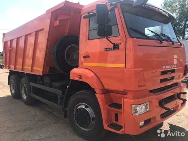 Самосвал КамАЗ 6520
