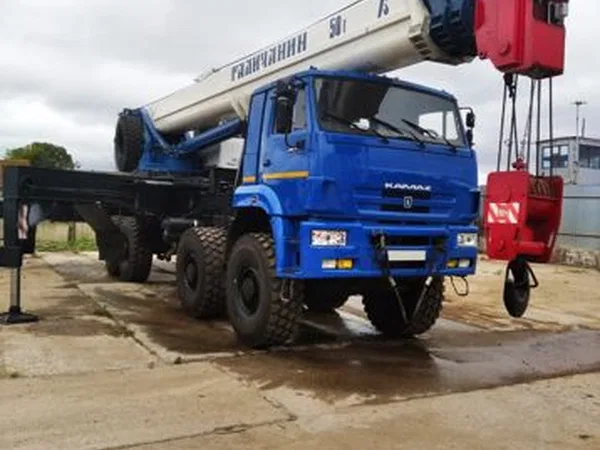Автокран Галичанин КС-65713-5 на шасси КамАЗ 6560