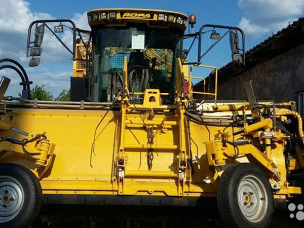 Свеклоуборочный комбайн Ropa Euro Tiger V8-3