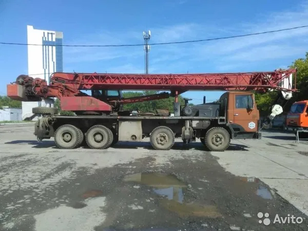 Автокран КРАЯН КШТ-50 на шасси МЗКТ (VOLAT) 6923