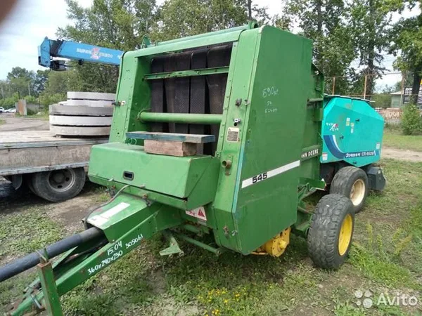 Пресс-подборщик John Deere 545