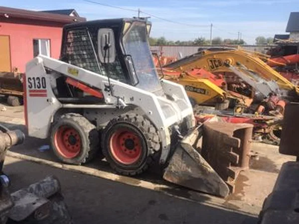 Мини-погрузчик Bobcat S130