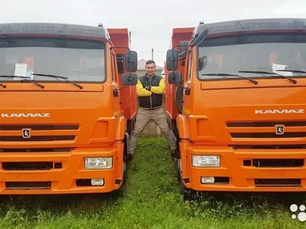 Самосвал КамАЗ 6520