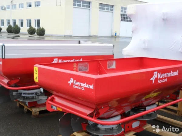 Разбрасыватель удобрений Kverneland Exacta-CL (для минеральных удобрений)