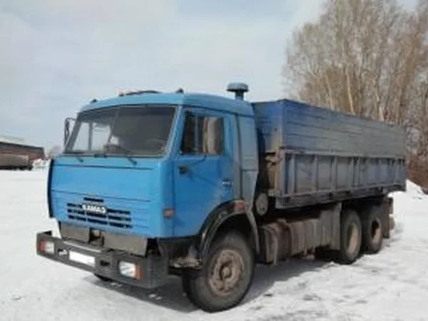 Бортовой грузовик КамАЗ 53215