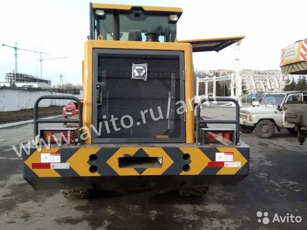 Фронтальный погрузчик XCMG