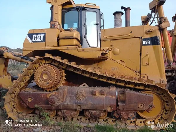 Гусеничный бульдозер Caterpillar D9R
