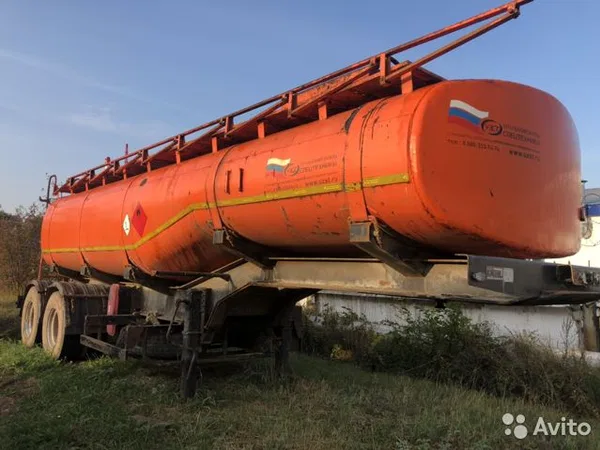 Полуприцеп бензовоз УЗСТ Ппц 22 м3