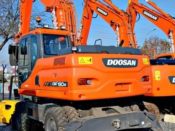 Колесный экскаватор Doosan DX190W