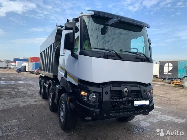Самосвал Renault Kerax