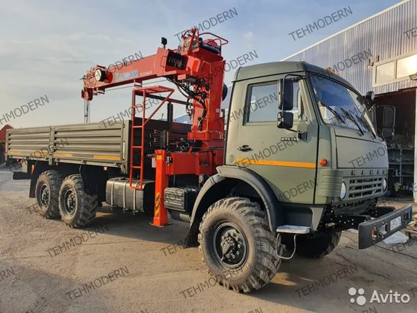Бортовой грузовик с КМУ КамАЗ 43118 с КМУ Kanglim 1256 GII