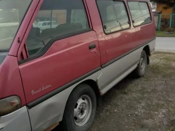 Микроавтобус Huyndai