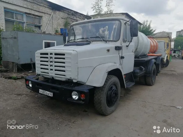 Ассенизатор ЗИЛ