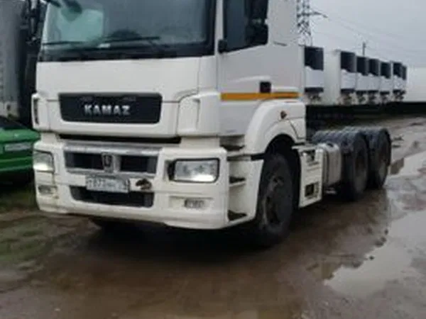 Седельный тягач Камаз 65206