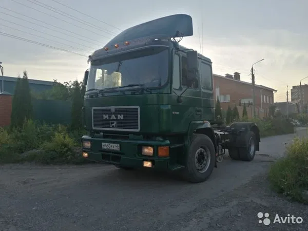 Седельный тягач MAN 19372 FT