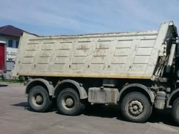 Самосвал DAF CF