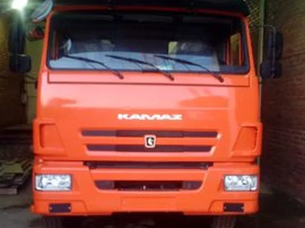 Бортовой грузовик с КМУ КамАЗ 65115 с КМУ Fassi MVF S1556