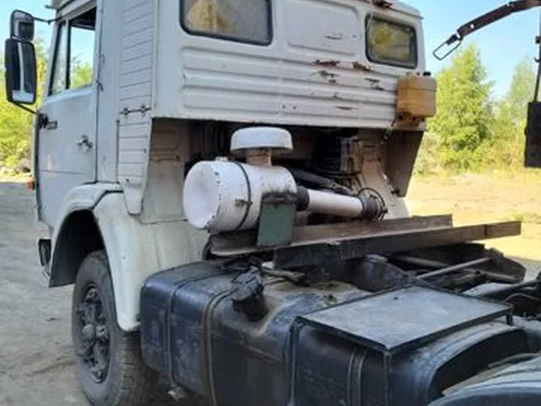 Седельный тягач Камаз 5410