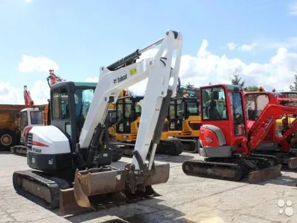 Мини-экскаватор bobcat E50