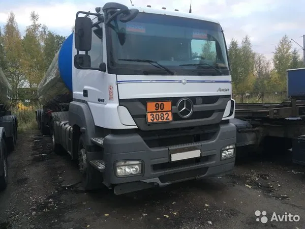 Седельный тягач Mercedes-Benz 1840 Axor