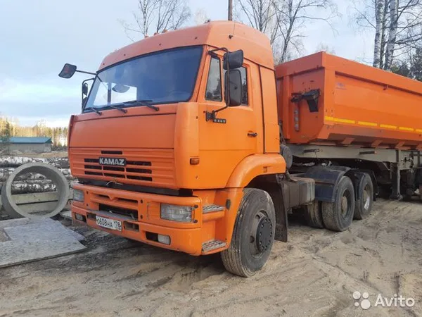 Седельный тягач КамАЗ 6460