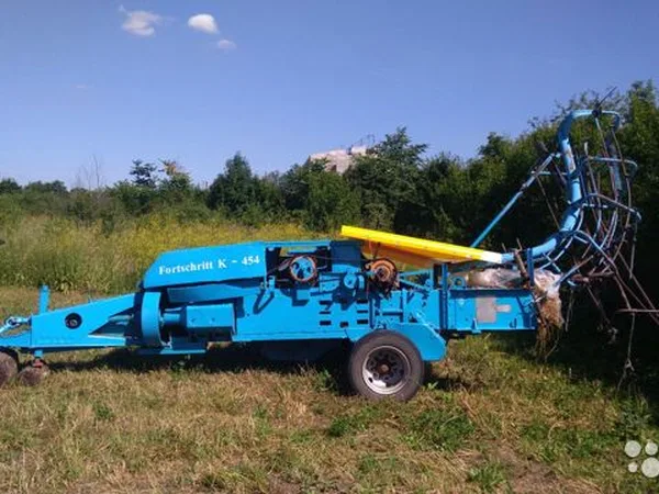 Пресс-подборщик Fortschritt K-454