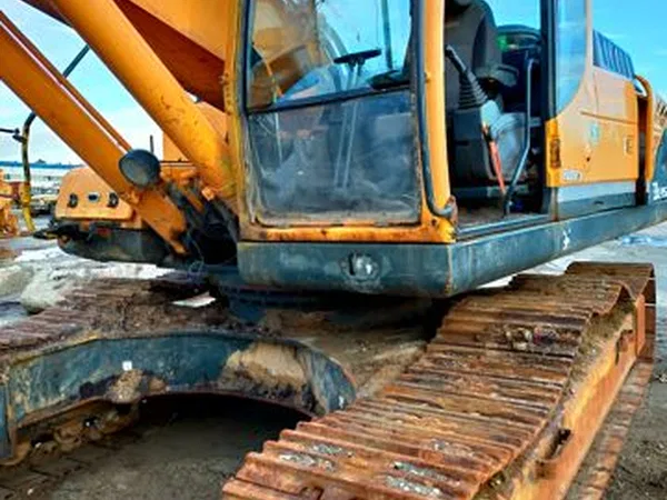 Гусеничный экскаватор Hyundai R330LC-9S