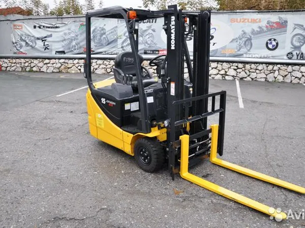 Вилочный электропогрузчик Komatsu