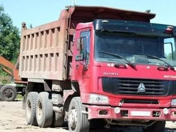 Самосвал HOWO