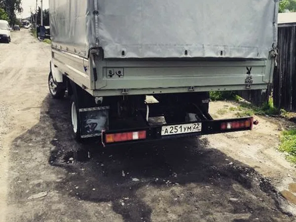 Тентованный автомобиль ГАЗ Газель