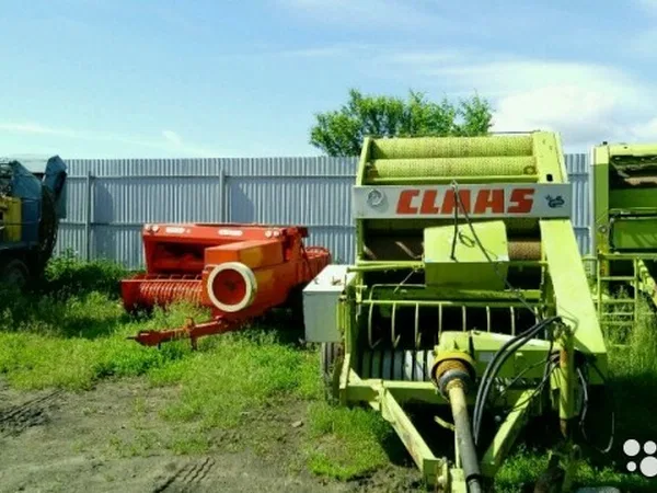 Пресс-подборщик Claas Rollant 44