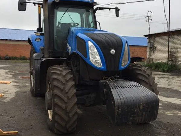 Трактор New Holland Т8.390