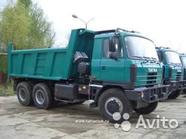 Самосвал Tatra 815