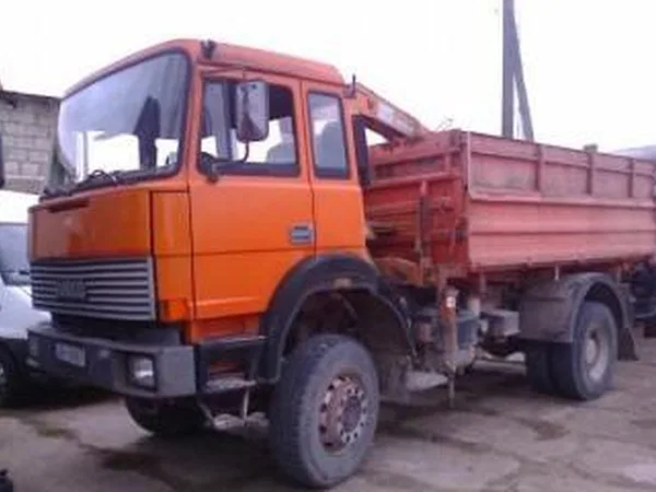 Самосвал Iveco Magirus