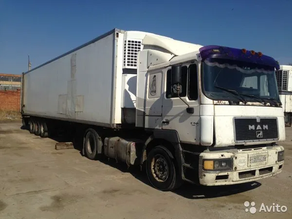 Полуприцеп рефрижератор Schmitz Cargobull SKO 24