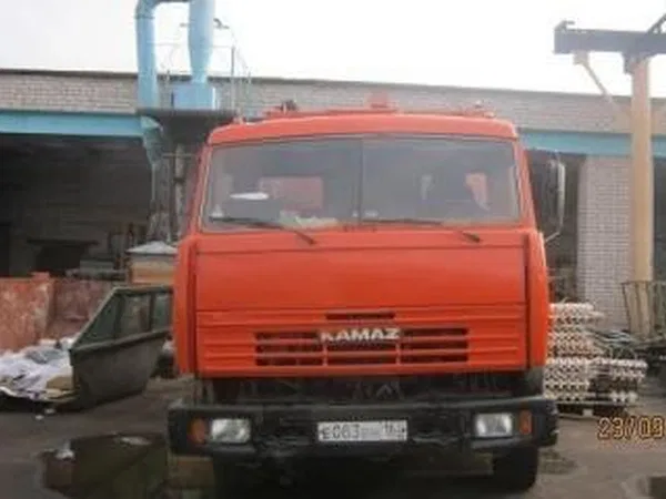 Мусоровоз КОММАШ Арзамас КО-440Б