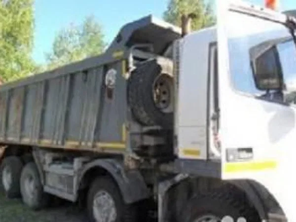 Самосвал Volvo FM Track