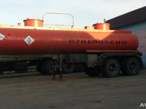 Полуприцеп бензовоз