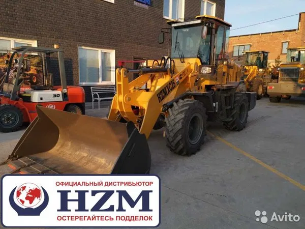 Фронтальный погрузчик HZM XC25